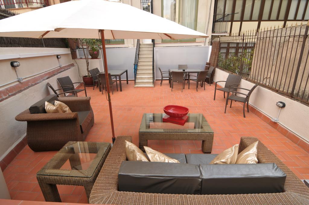 Bed and Breakfast Casa Balmes Barcelona Zewnętrze zdjęcie